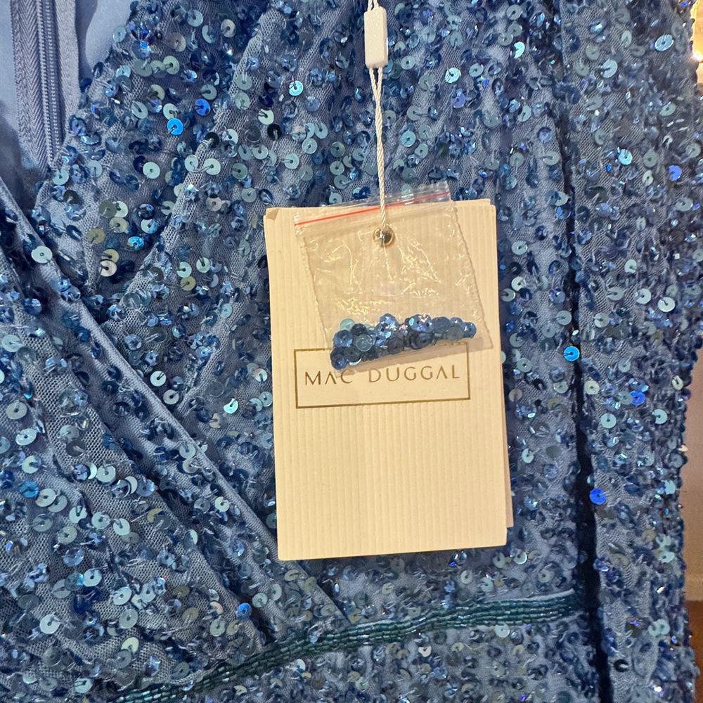 Mac Duggal Blue Long-Sleeve Sequin Gown - Picture 5 of 7